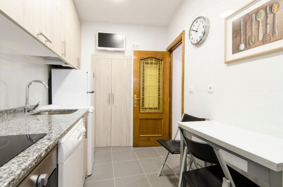 Apartmán Huertas, 58 Madrid Exteriér fotografie